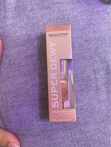Revolution super dewy highlighter