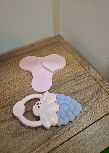 Pembe Pastel Diş Kaşıyıcı ve Çıngırak Seti - Görsel 2