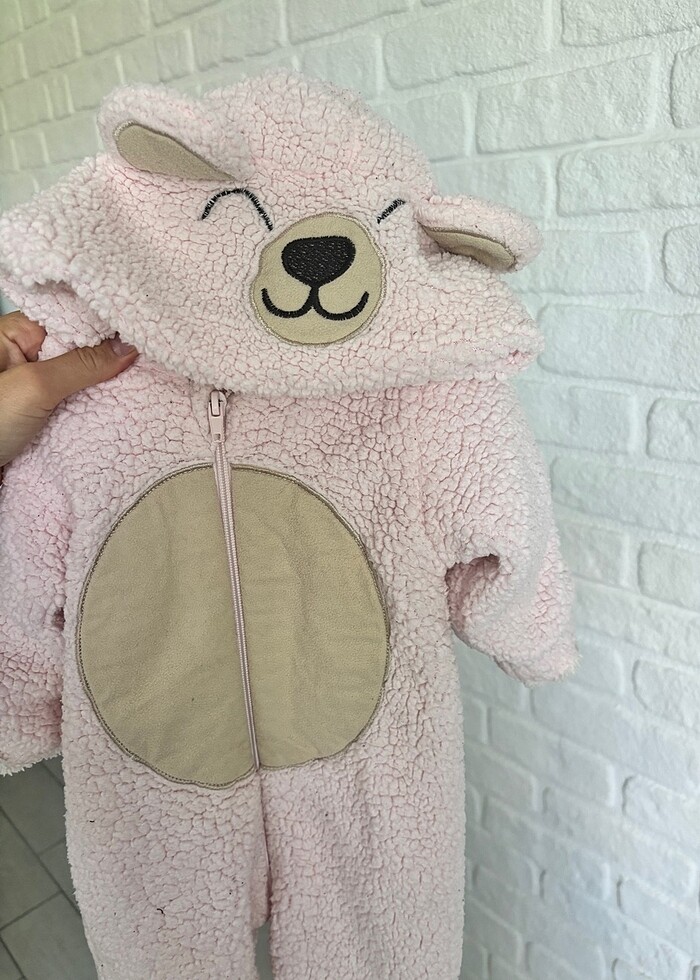 Kız bebek astronot - Görsel 3