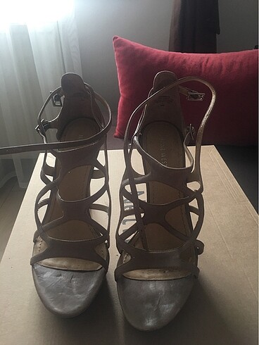 Nine west 39 sandelet ayakkabı