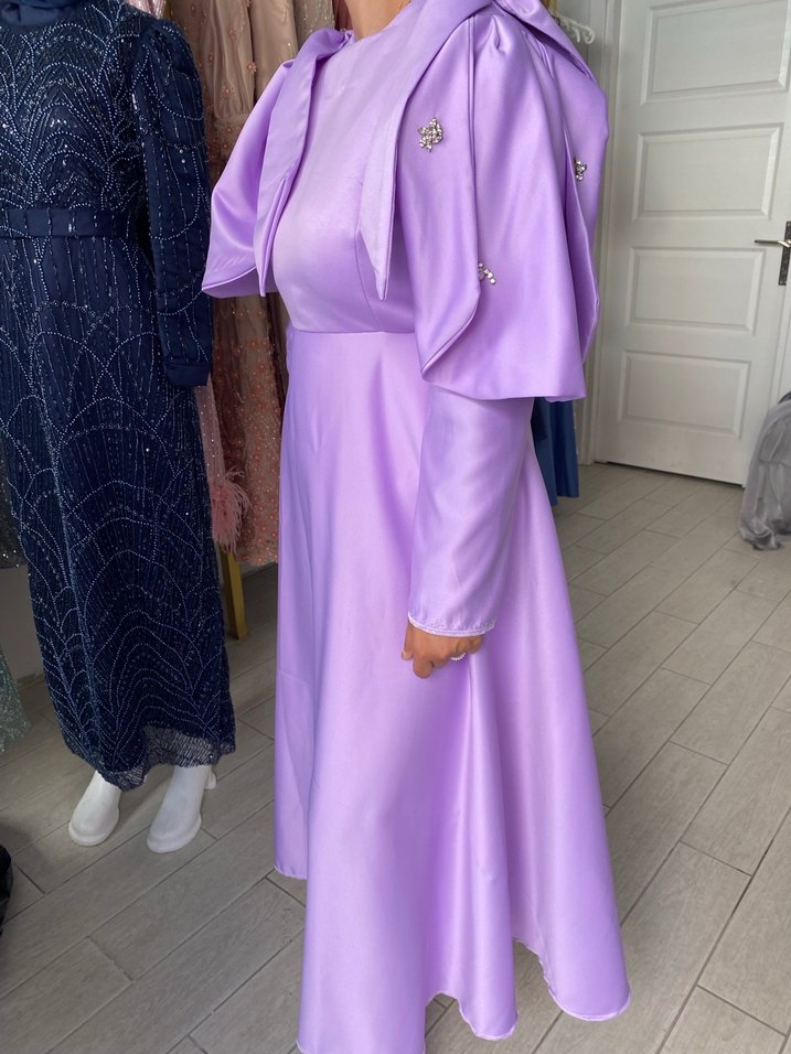 Uzun Kollu İşlemeli Mor Kadın Elbise - Görsel 2