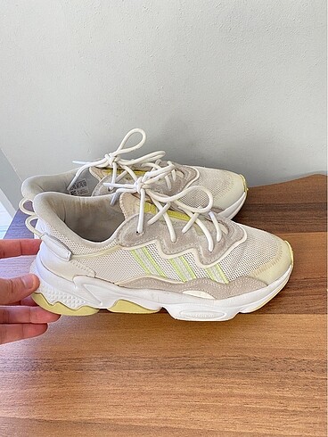38,5 Beden Orjinal Adidas Ozweego