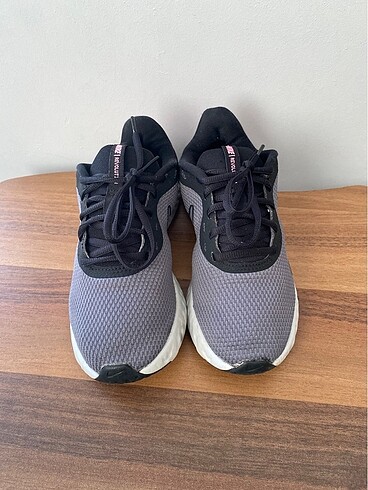 Nike Orjinal Nike Revolution