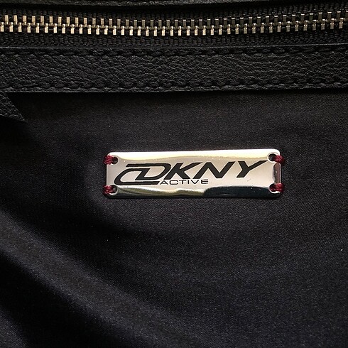  Beden DKNY çanta