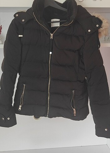 Zara mont