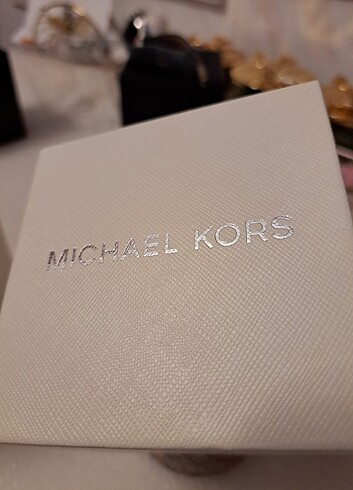  Beden Micahel kors 