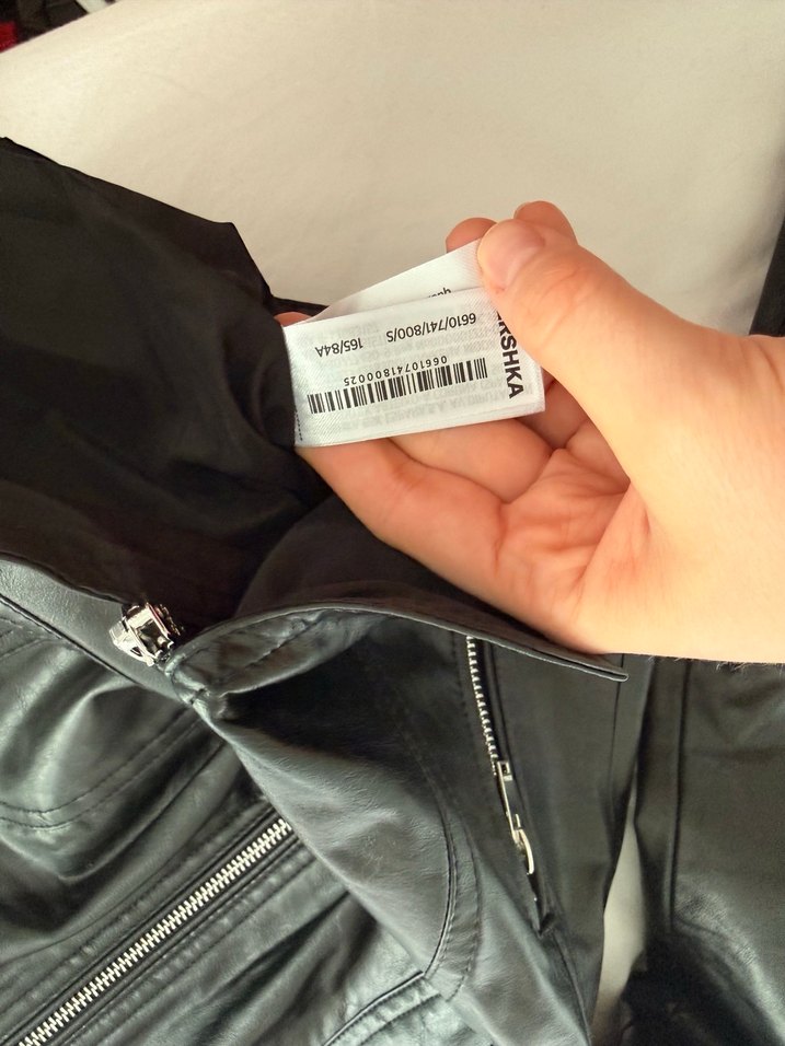 Vücuda oturan deri ceket - Görsel 3