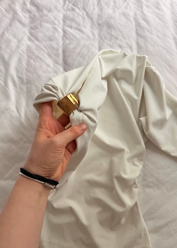 Drapeli Beyaz Kadın Bluz - Görsel 2