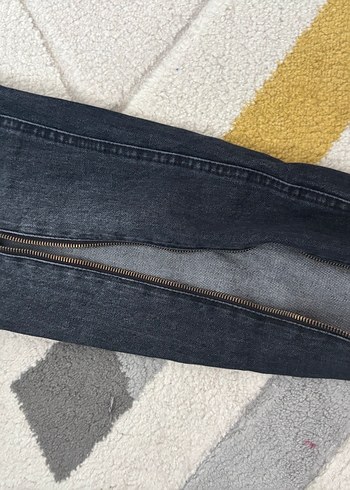 Bol Kesim Fermuarlı Kadın Jean - Görsel 2