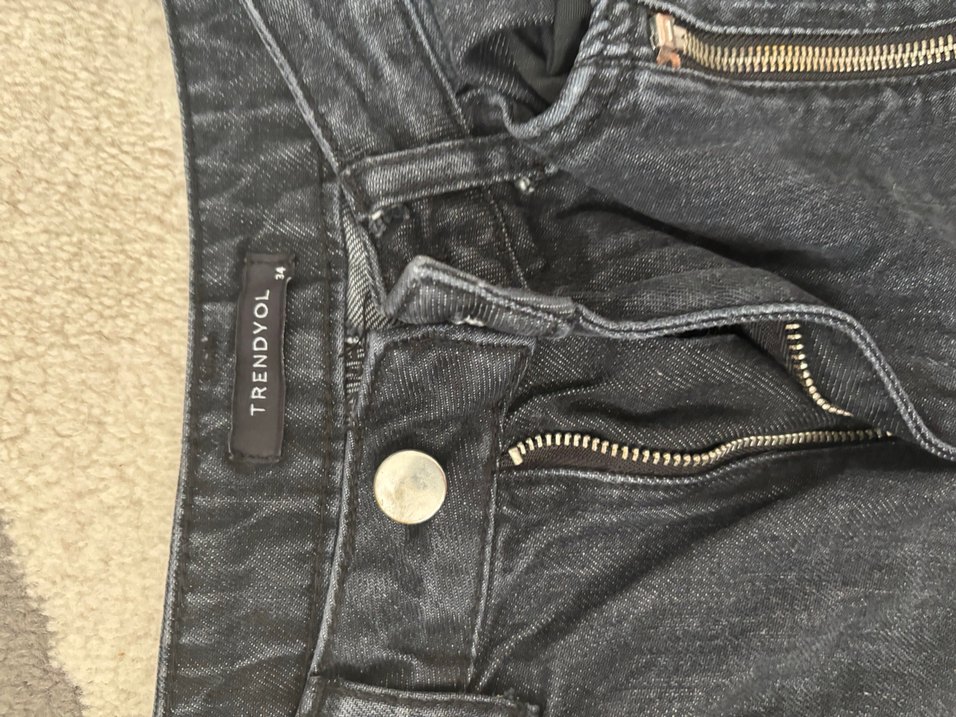 Bol Kesim Fermuarlı Kadın Jean - Görsel 3