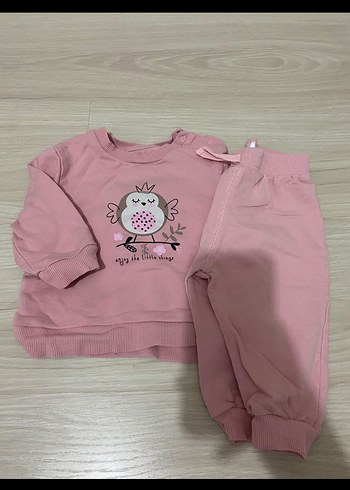 Pembe Bebek Kız Takımı