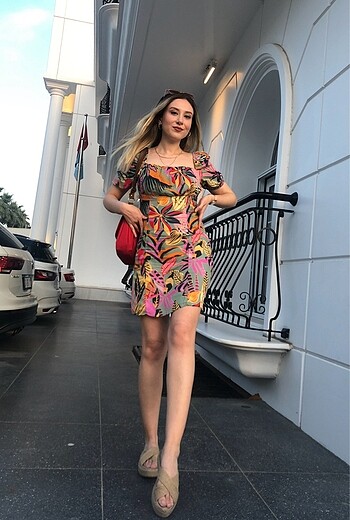 Trendyol Çiçek Desenli Yazlık Elbise