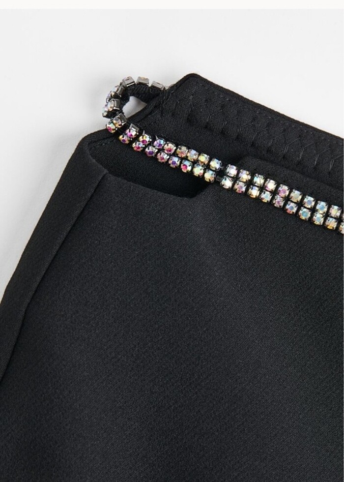 H&M Suni elmaslı kemerli pantolon - Görsel 2