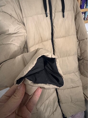 Zara Suya ve Rüzgara karşı korumalı kaban mont - Görsel 6