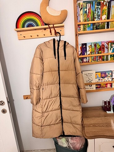 Zara Suya ve Rüzgara karşı korumalı kaban mont - Görsel 4