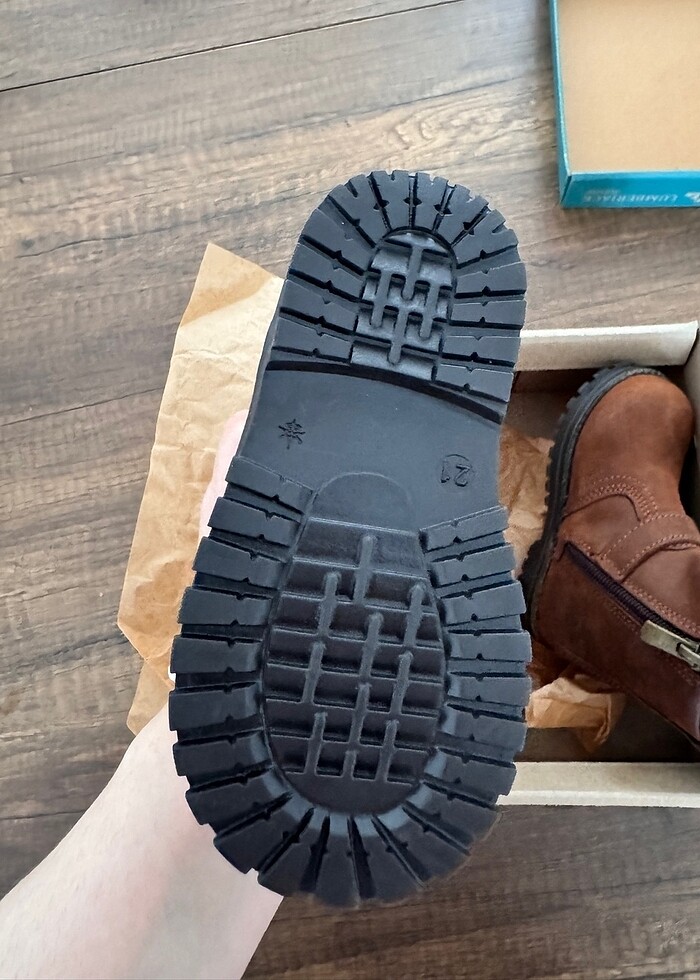 Lumberjack kahverengi bot - Görsel 2