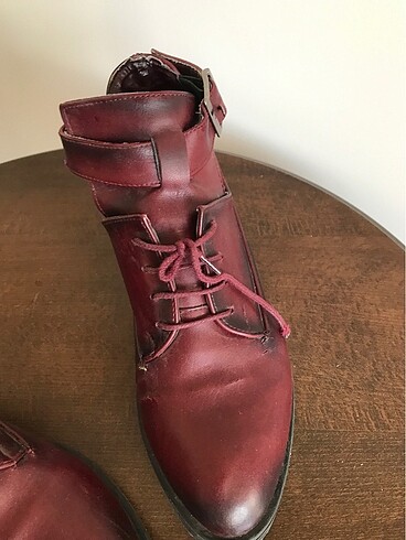 37 Beden bordo Renk Bordo şık kısa çizme