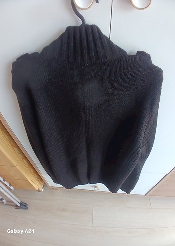 Siyah önden düğmeli triko Hırka - Görsel 4