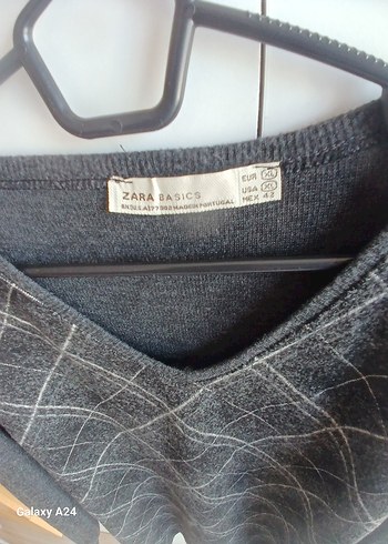 ZARA marka erkekler için  koyu gri V yakalı kazak - Görsel 3