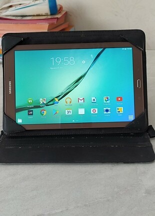 SAMSUNG TAB E TABLET