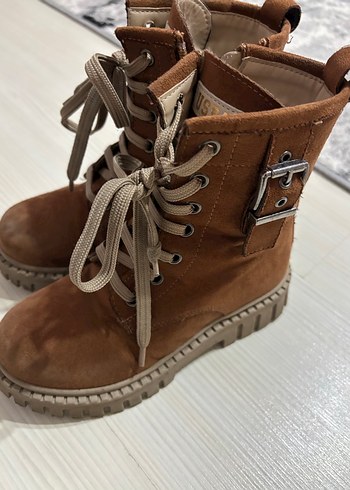 Bot kız çocuk - Görsel 3