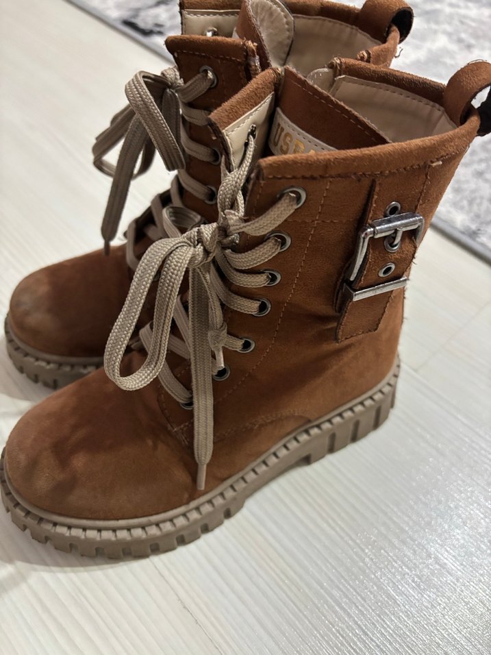 Bot kız çocuk - Görsel 3