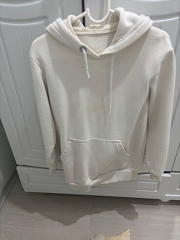Beyaz sweatshirt