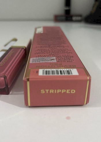 Revolution Pastel Pembe Dudak Seti - Görsel 2