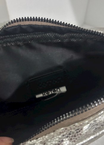 Parlak Gri Zincir Detaylı Kadın Çanta - Görsel 4