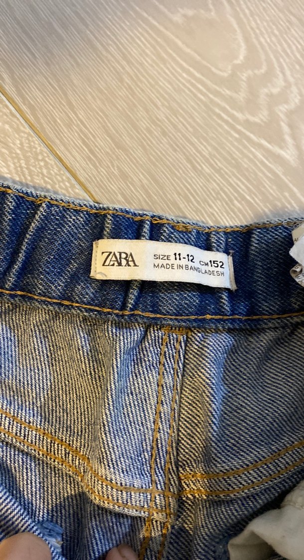 Gri Mini Bol Kesim Kot Şort - Görsel 4