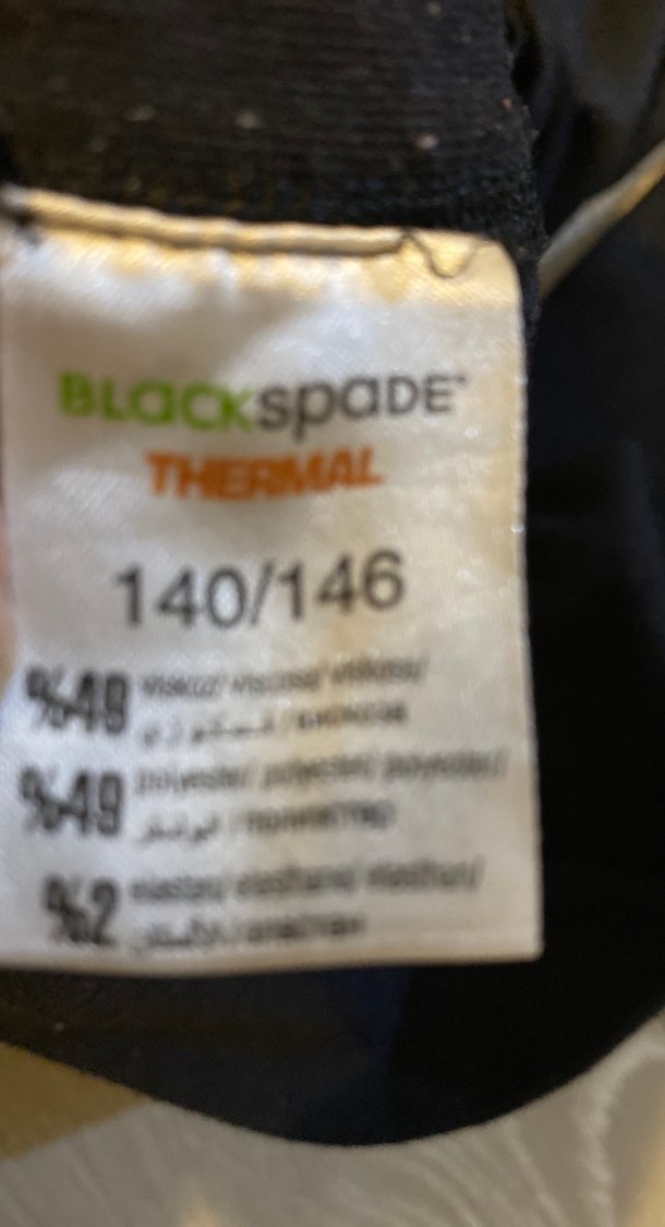 Siyah termal içlik erkek /kız ürünüdür - Görsel 3