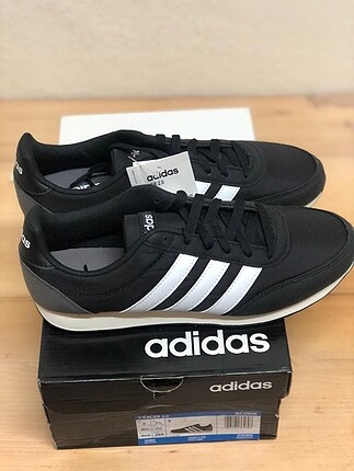 Adidas 40,5 spor ayakkabı