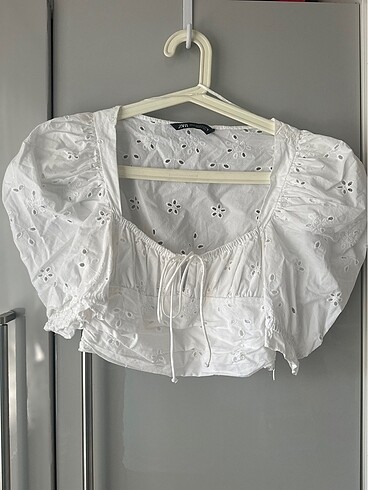 Zara Top