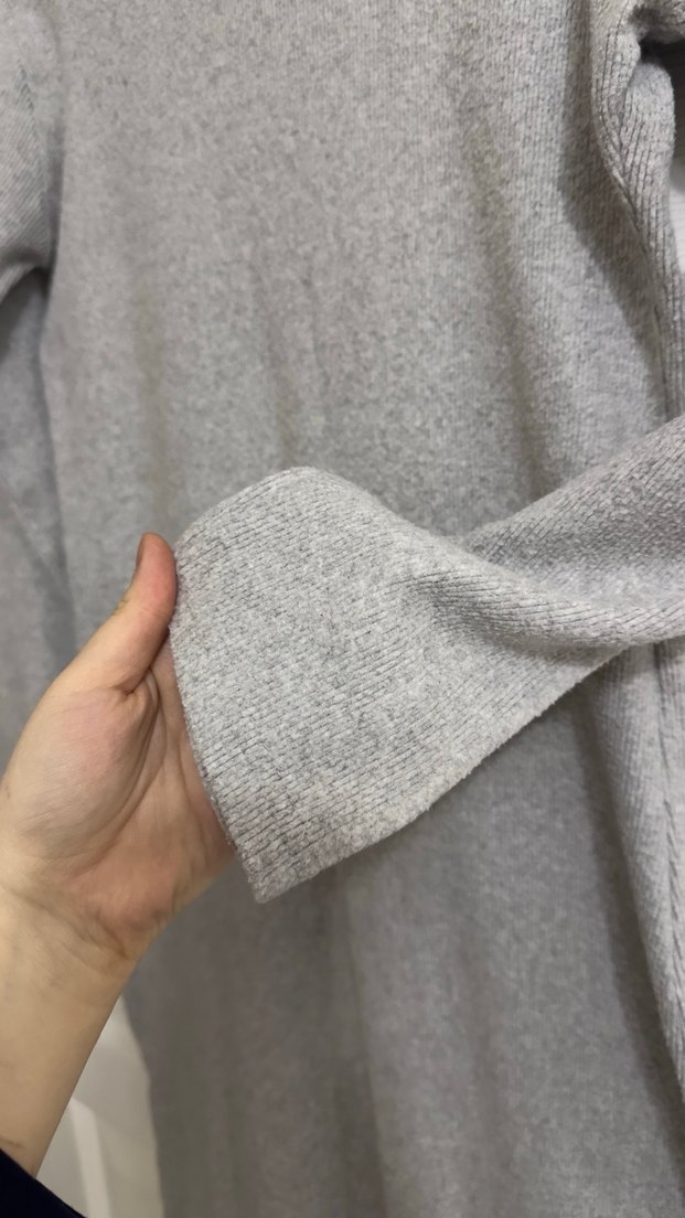 Gri Yüksek Yaka Triko Elbise - Görsel 3