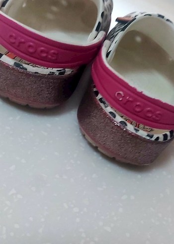 31 Beden çeşitli Renk Crocs kız çocuk terlik