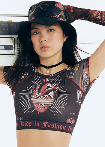 Zeynep tosun Kadın Siyah Baskılı Kısa Crop Top