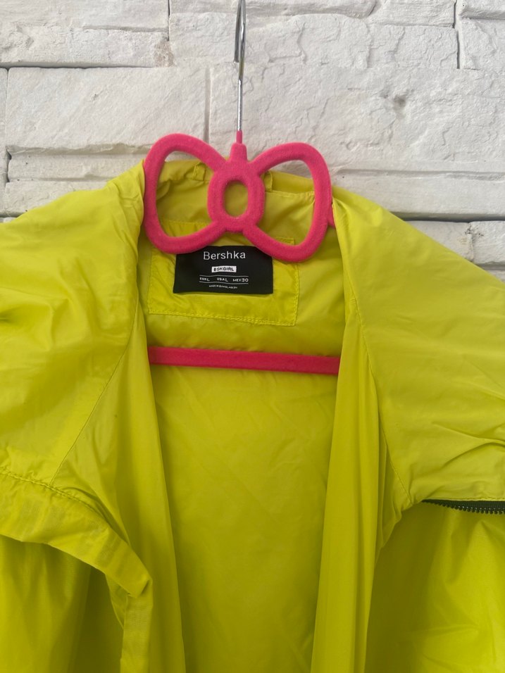 Neon renk Kadın Kapüşonlu Spor Ceket - Görsel 3