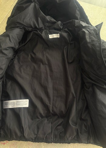 Siyah Kapüşonlu çocuk Kışlık Mont - Görsel 7