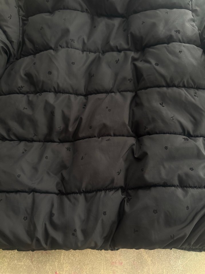 Siyah Kapüşonlu çocuk Kışlık Mont - Görsel 4