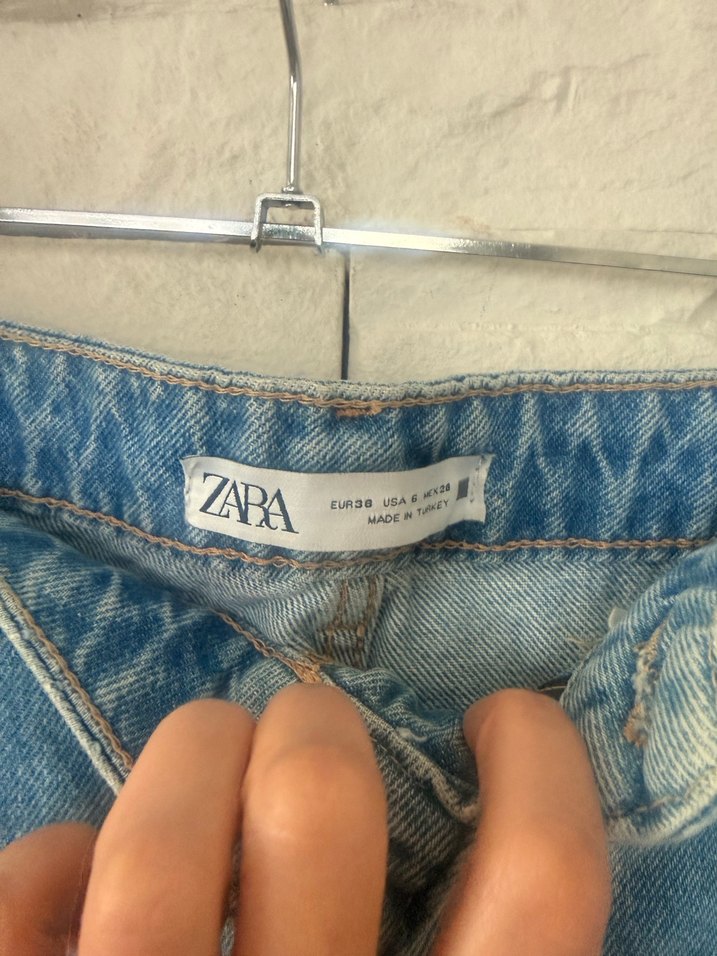 Zara yırtık jean - Görsel 5