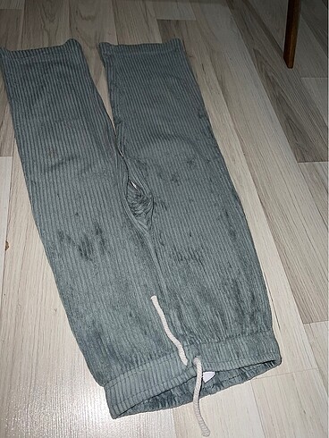 Zara fitilli kadife pantolon 5,6 yaş