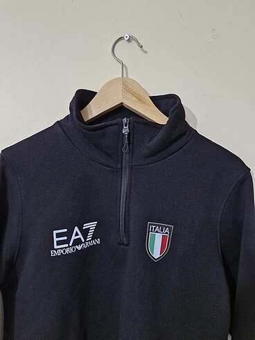 Armani EA7 armani sweat