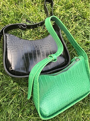 Diğer Yeşil kemer detay kol çantası
