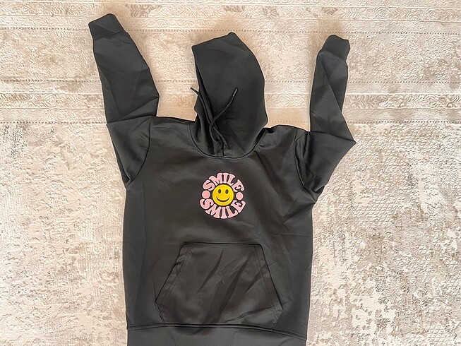 KAPÜŞONLU SWEATSHIRT