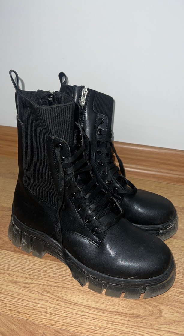 Siyah Bağcıklı Stiletto Topuklu Kadın Bot - Görsel 2