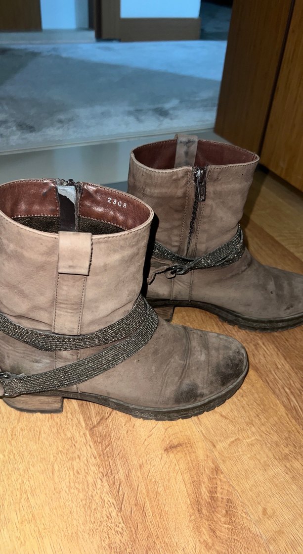 Kahverengi Süet Tokalı Kadın Botları - Görsel 2