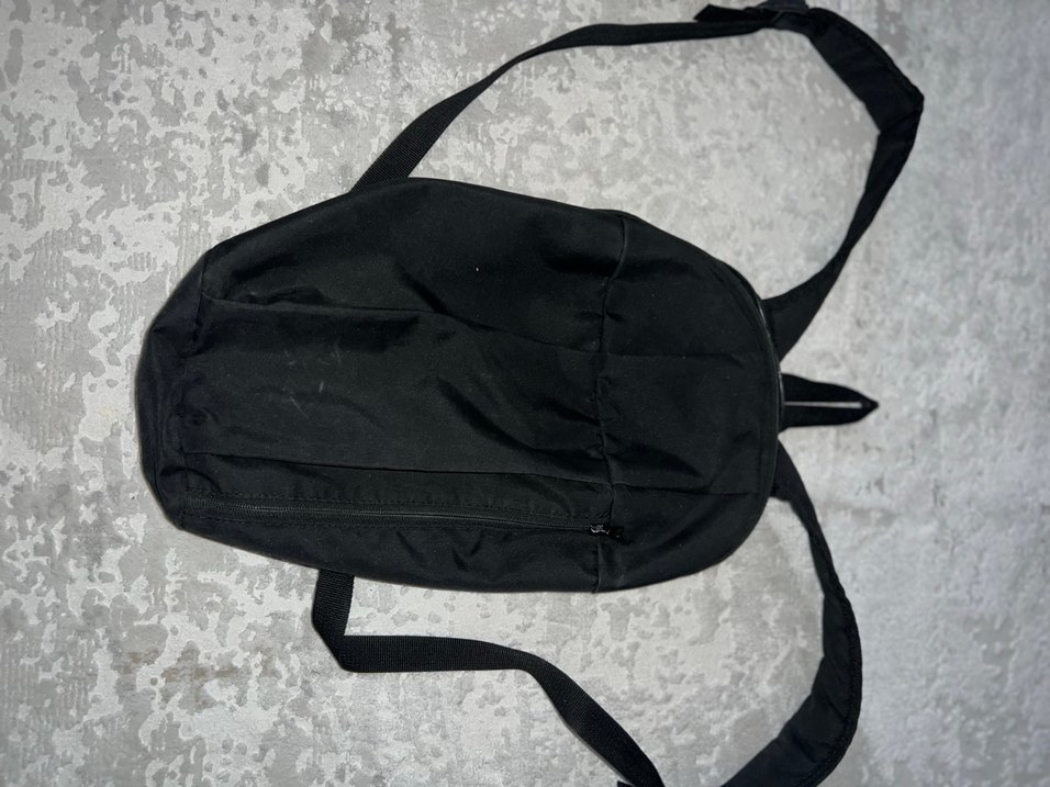 Siyah Minimalist Kadın Sırt Çantası - Görsel 2