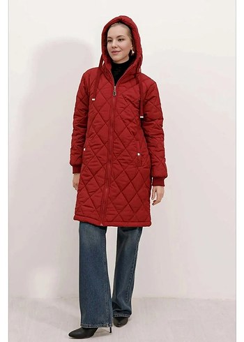 Bordo Kapitone Kapüşonlu Kadın Kışlık Mont - Görsel 2