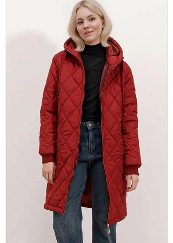 Bordo Kapitone Kapüşonlu Kadın Kışlık Mont - Görsel 4