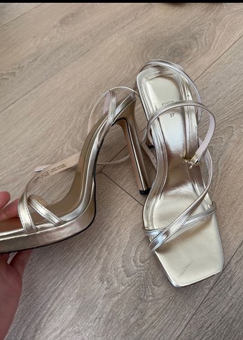 Zara Zara Gold Topuklu Ayakkabı